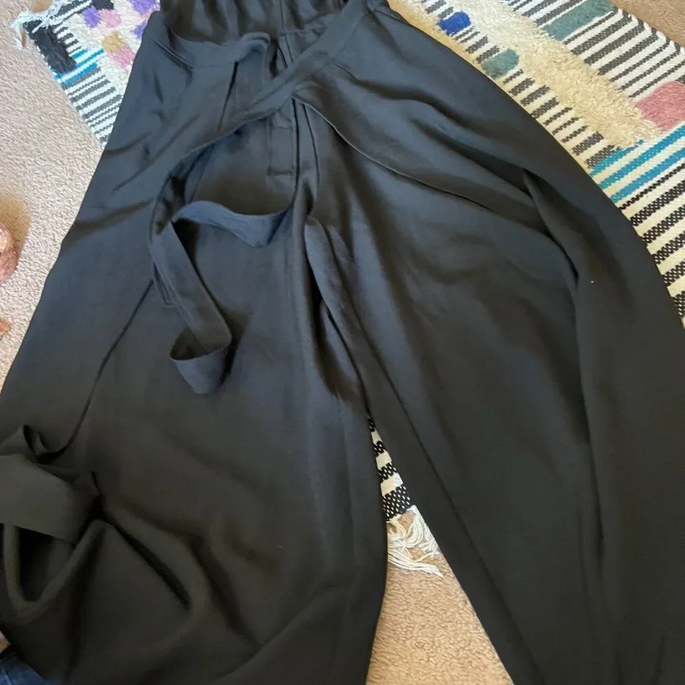 Julia Jordan Waist Tie High Neck JumpsuitBlack‎ Size 4